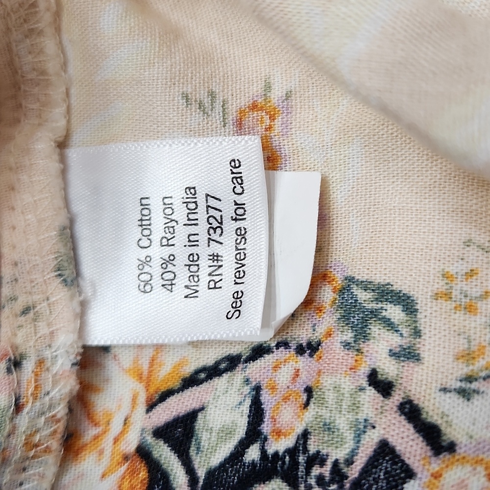 Lauren Conrad 3/4 Sleeve Shirt - Picture 3 of 3